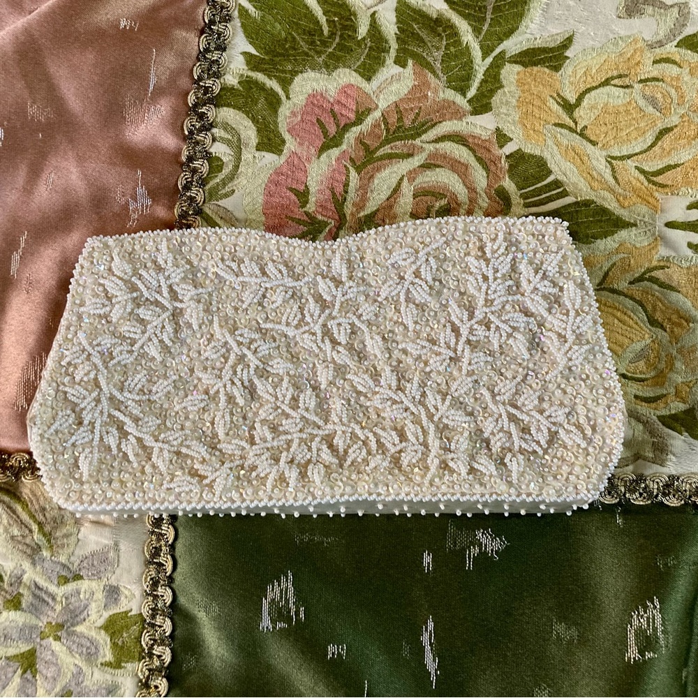 Vintage purse/clutch